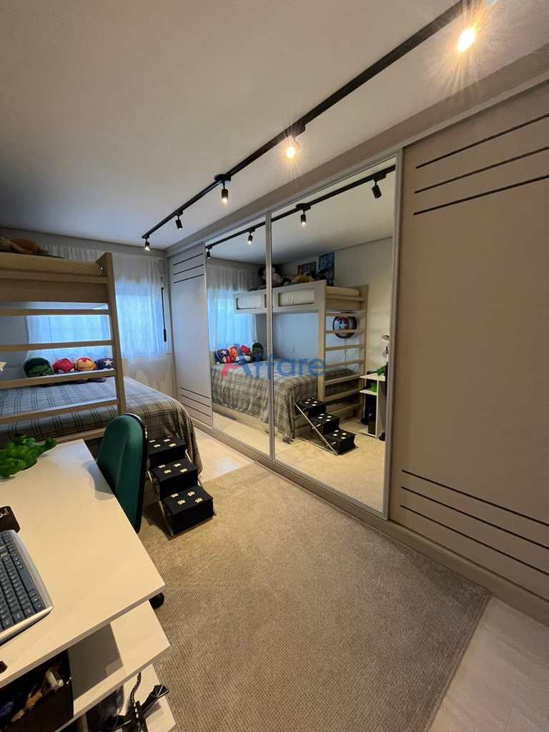 Apartamento em Caxias do Sul, no bairro Sanvitto