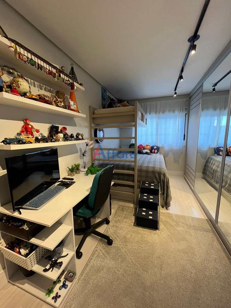 Apartamento em Caxias do Sul, no bairro Sanvitto