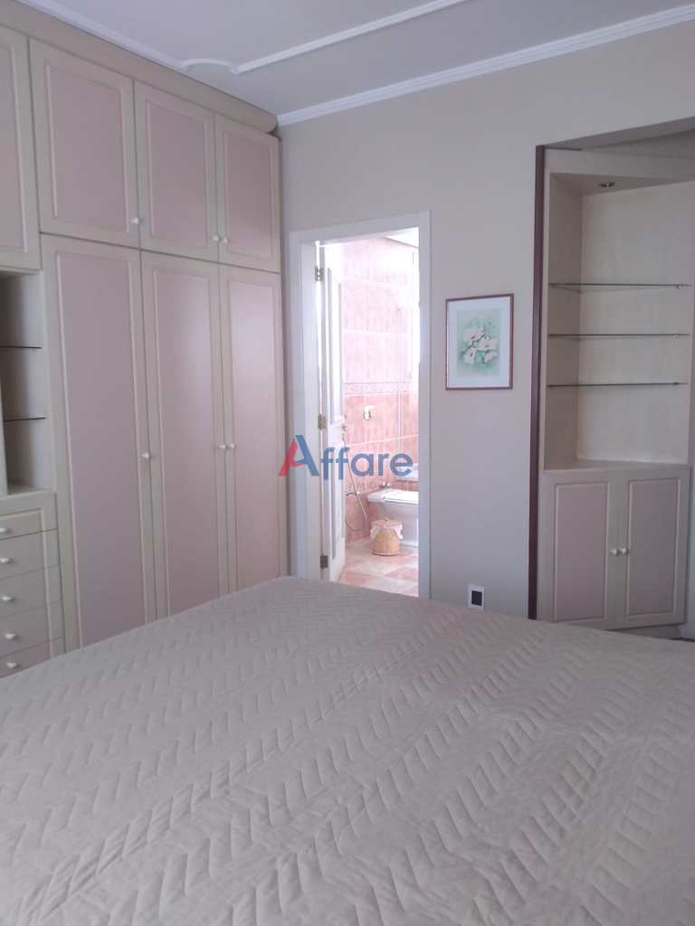 Apartamento em Caxias do Sul, no bairro Madureira