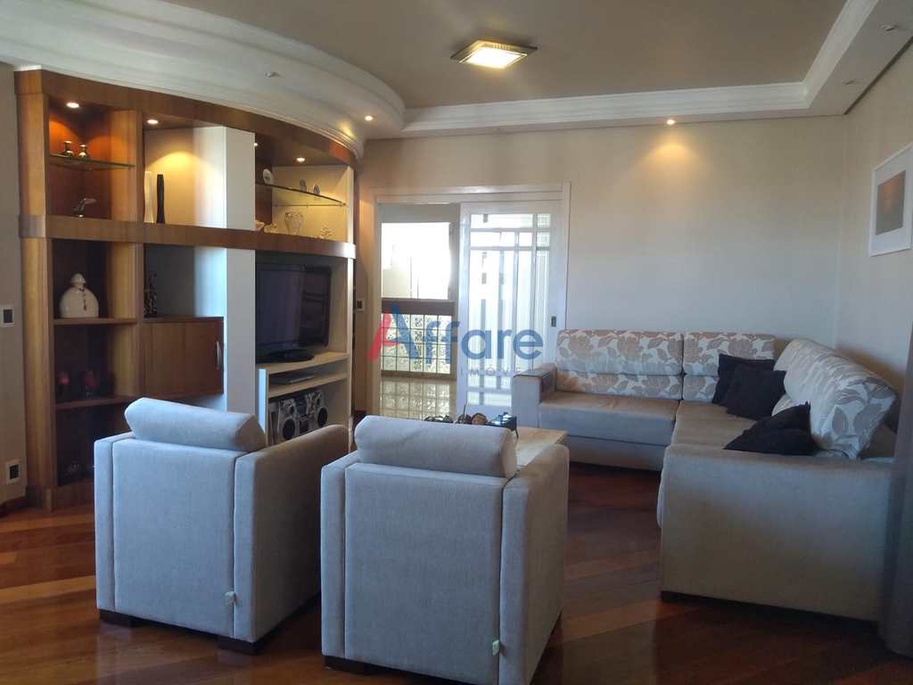 Apartamento em Caxias do Sul, no bairro Madureira