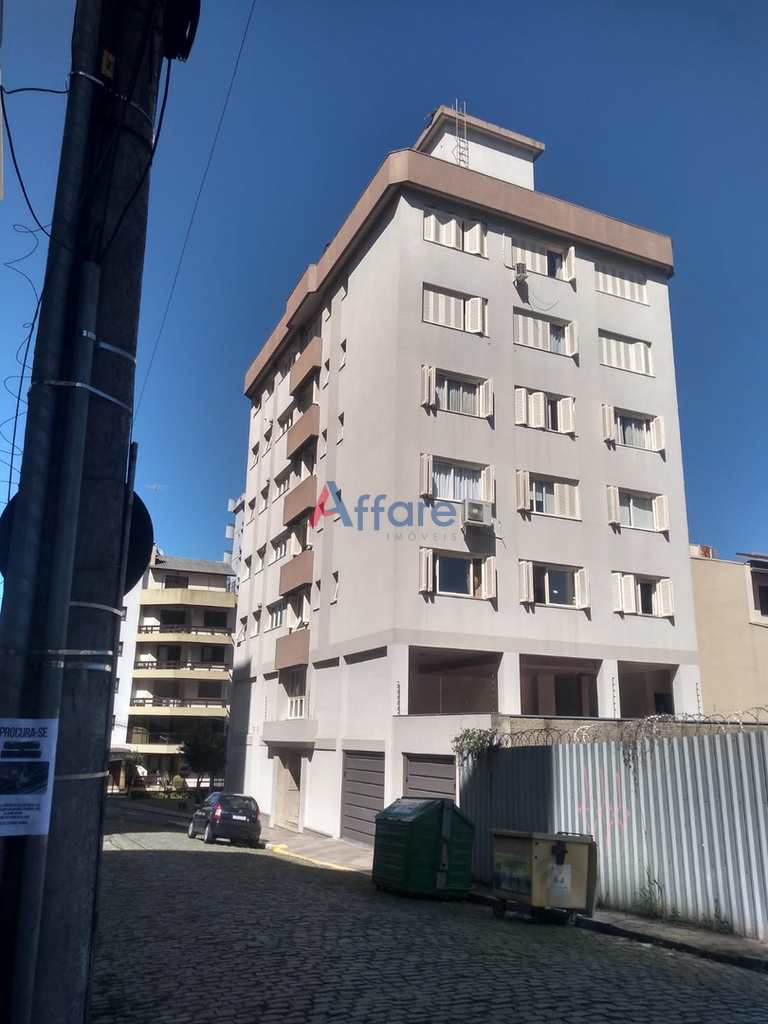 Apartamento em Caxias do Sul, no bairro Madureira