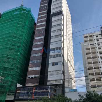 Apartamento em Torres, bairro Centro