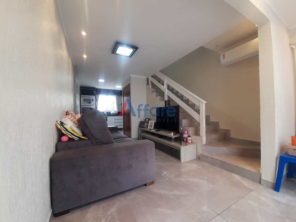 Sobrado em Caxias do Sul, no bairro Ana Rech