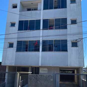 Apartamento em Caxias do Sul, bairro Sagrada Família