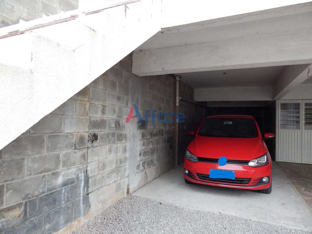 Sobrado em Caxias do Sul, no bairro Vinhedos