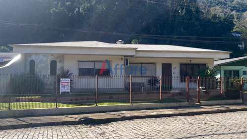 Casa, código 2935 em Caxias do Sul, bairro Galópolis