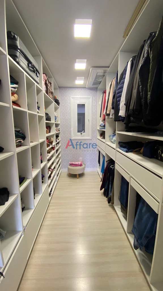 Apartamento em Caxias do Sul, no bairro Panazzolo