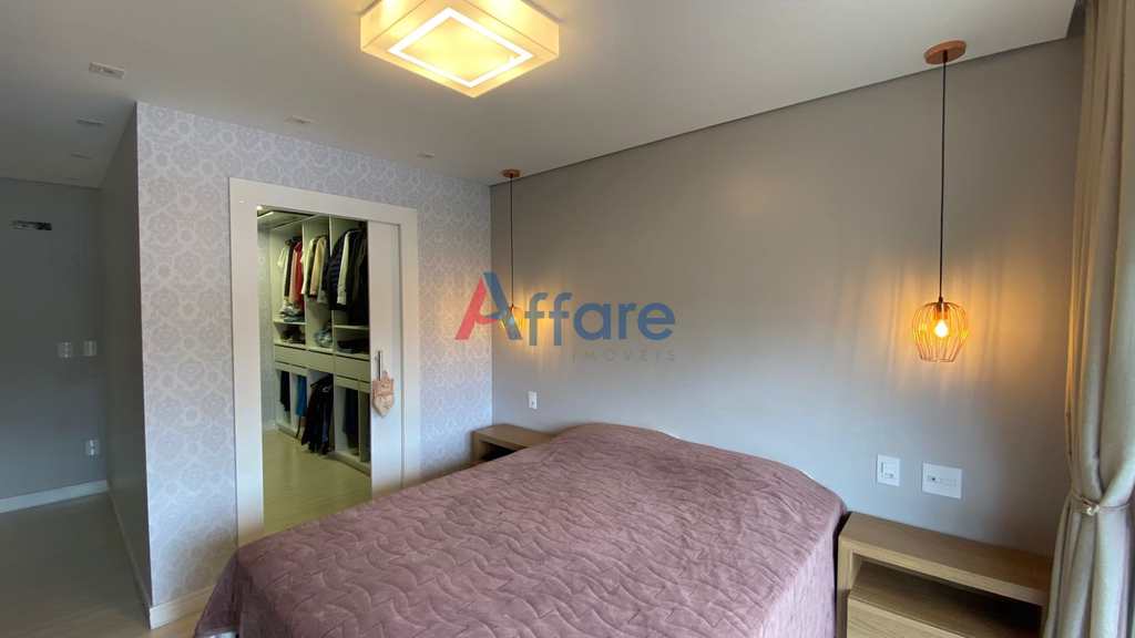 Apartamento em Caxias do Sul, no bairro Panazzolo