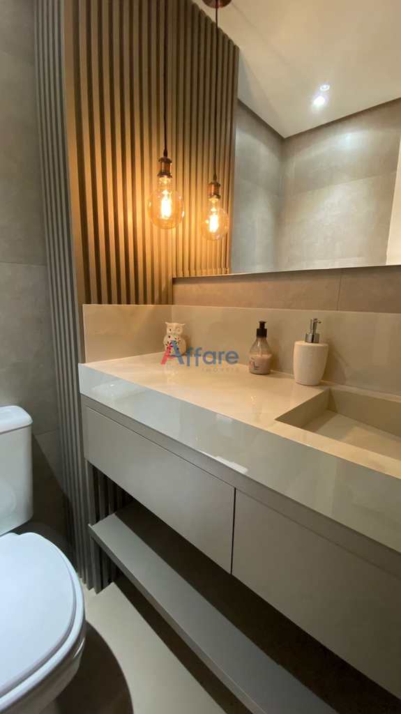 Apartamento em Caxias do Sul, no bairro Panazzolo
