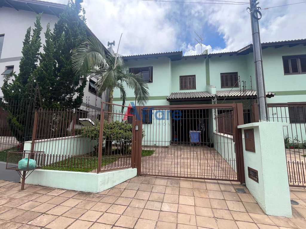 Sobrado em Caxias do Sul, no bairro de Lazzer