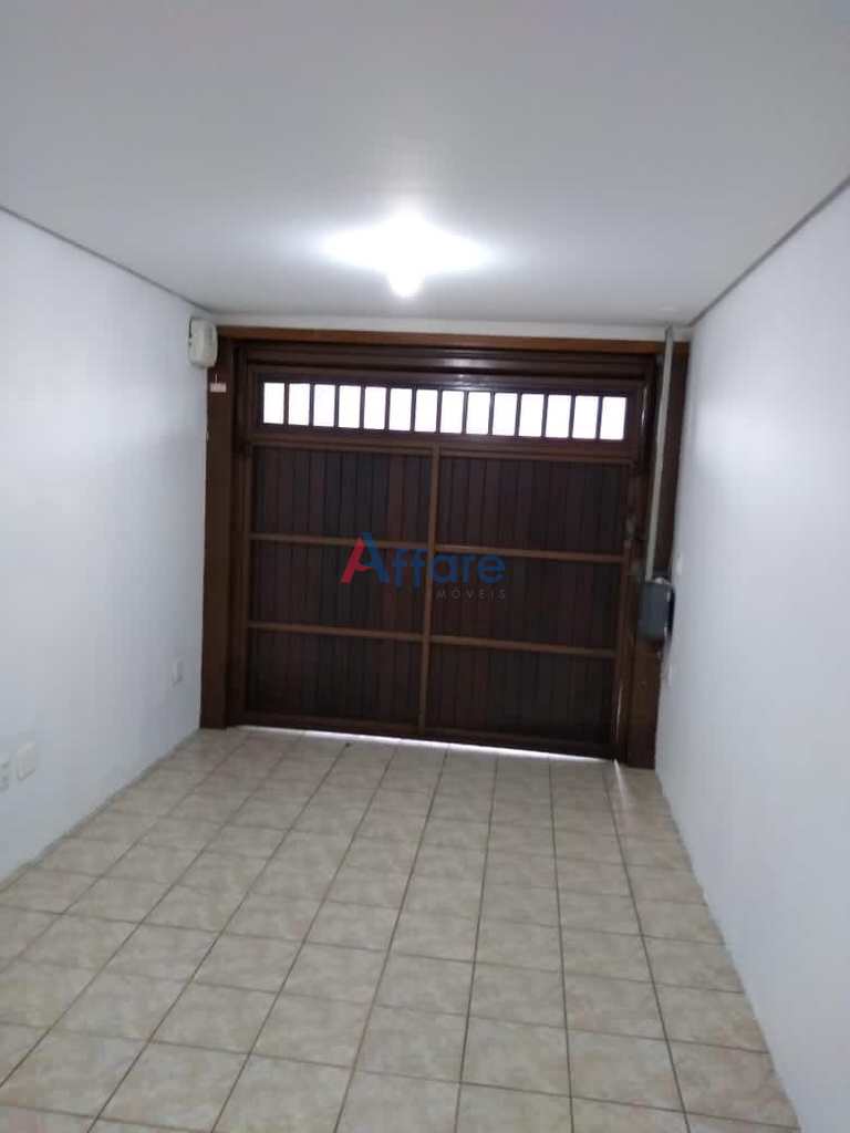 Sobrado em Caxias do Sul, no bairro de Lazzer