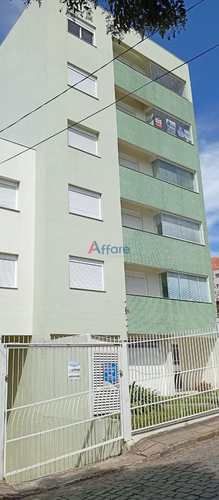 Apartamento, código 3042 em Caxias do Sul, bairro Madureira