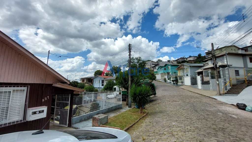 Casa em Caxias do Sul, no bairro Planalto