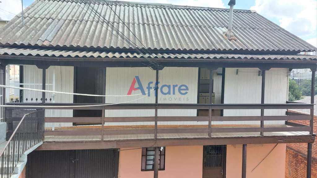 Casa em Caxias do Sul, no bairro Planalto