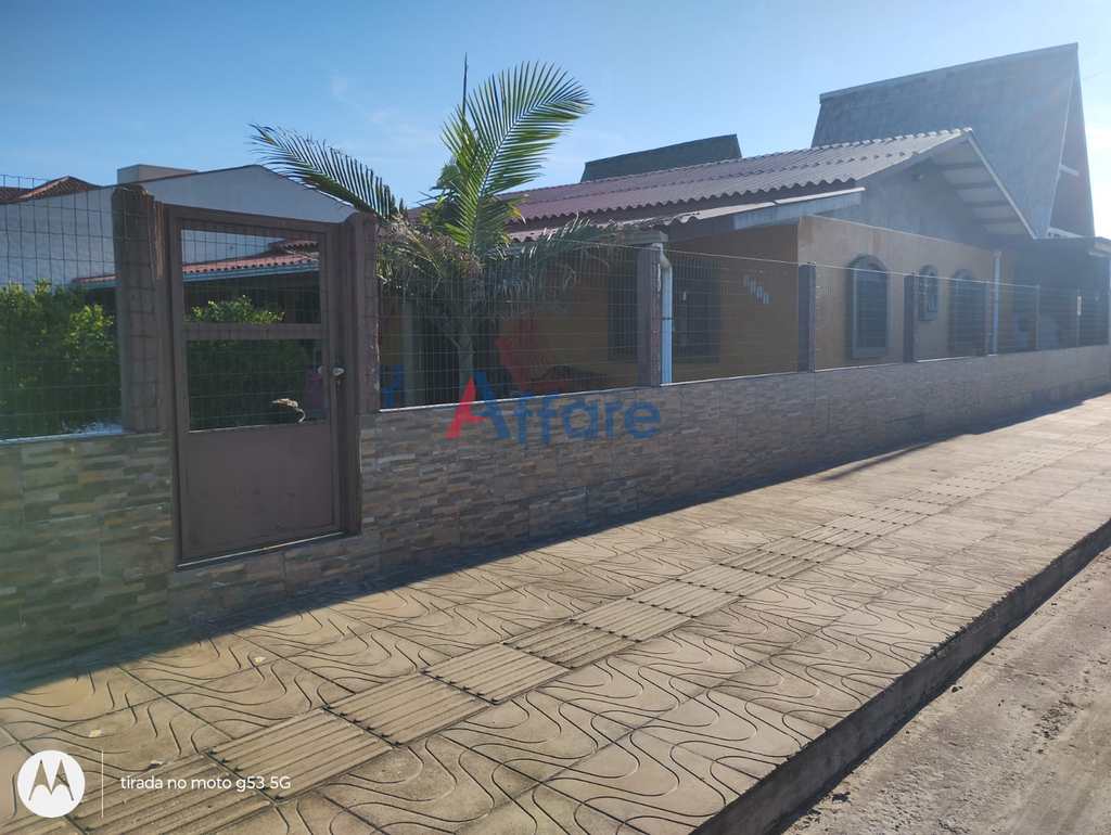 Casa em Arroio do Sal, no bairro Jardin Olivia