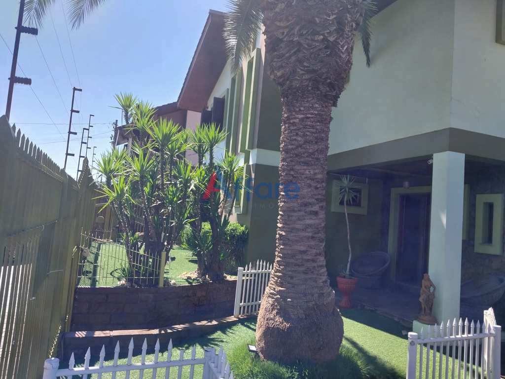 Casa em Caxias do Sul, no bairro Arco Baleno