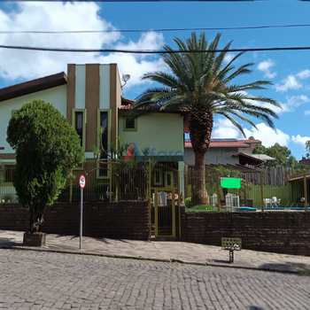Casa em Caxias do Sul, bairro Arco Baleno