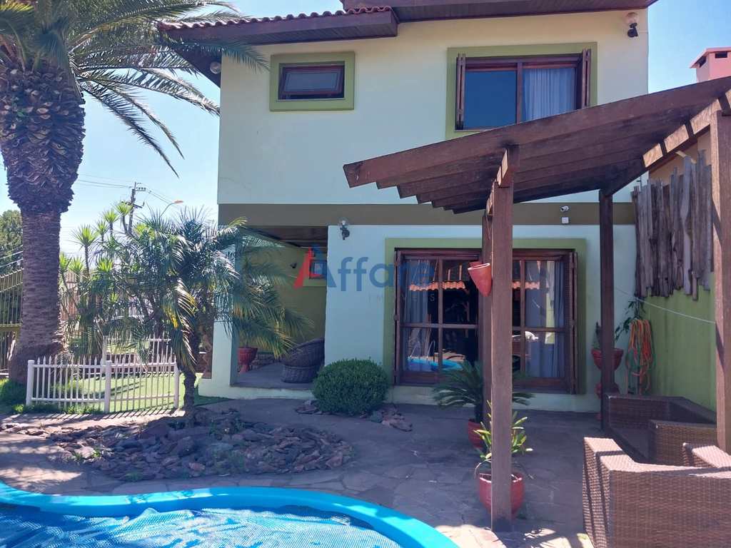 Casa em Caxias do Sul, no bairro Arco Baleno
