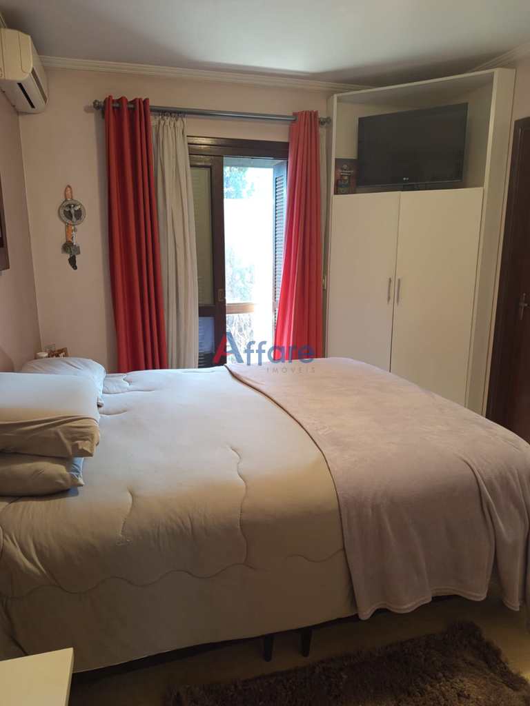 Casa em Caxias do Sul, no bairro Kayser