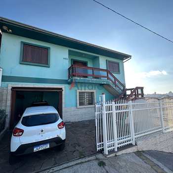 Casa em Caxias do Sul, bairro São Caetano