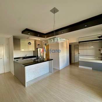Apartamento em Caxias do Sul, bairro Charqueadas
