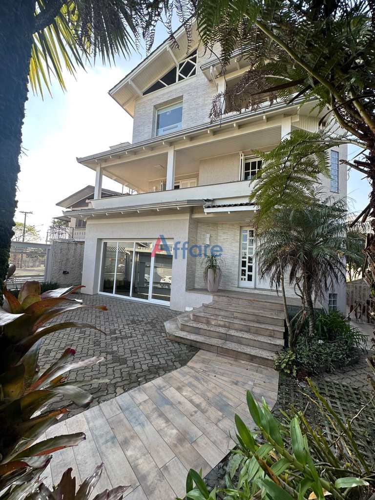 Casa em Caxias do Sul, no bairro Rio Branco