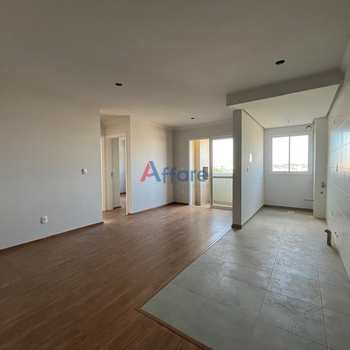 Apartamento em Caxias do Sul, bairro Panazzolo