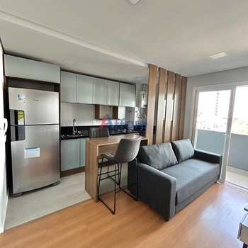 Apartamento em Caxias do Sul, bairro Panazzolo