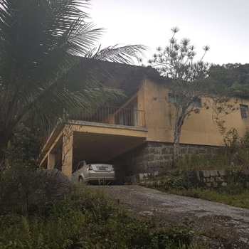 Casa em Ubatuba, bairro Enseada