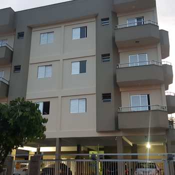 Apartamento em Ubatuba, bairro Silop