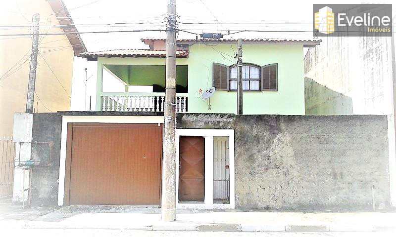 Casa em Suzano, no bairro Parque Maria Helena