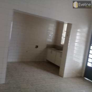 Casa em Mogi das Cruzes, bairro Vila Mogilar