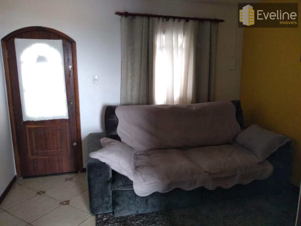 Sobrado em Mogi das Cruzes, no bairro Vila Horizonte