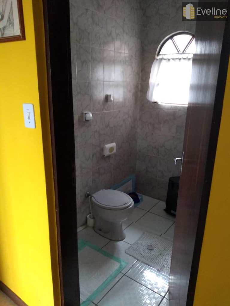 Sobrado em Mogi das Cruzes, no bairro Vila Horizonte