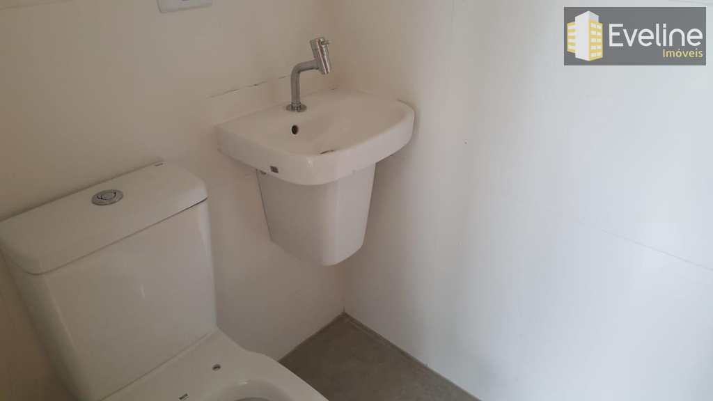Casa de Condomínio em Mogi das Cruzes, no bairro Fazenda Rodeio