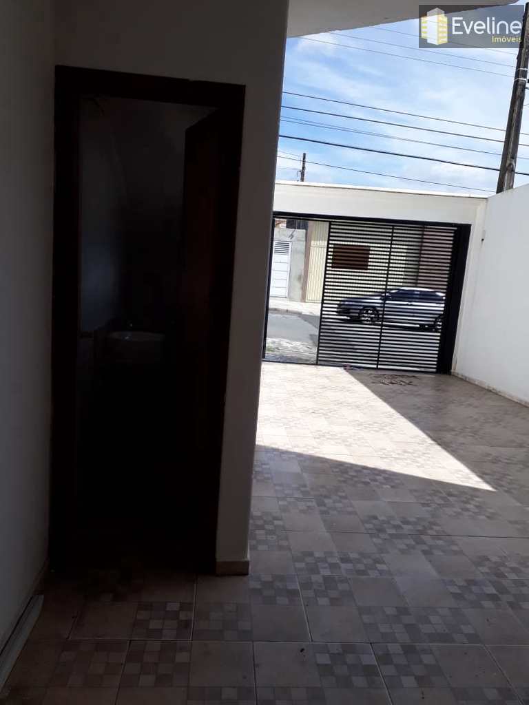 Sobrado em Mogi das Cruzes, no bairro Jardim Camila
