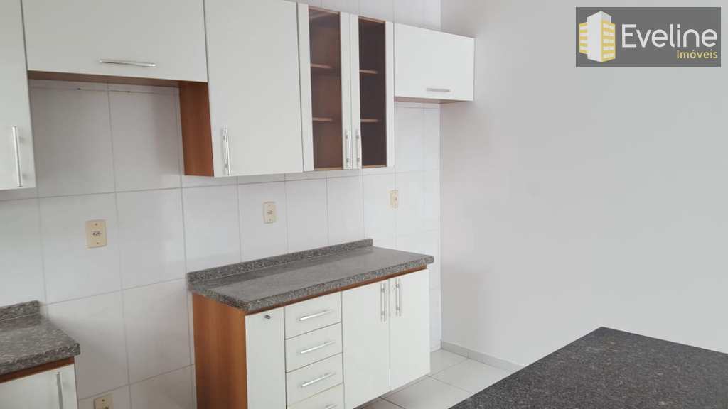Casa de Condomínio em Mogi das Cruzes, no bairro Mogi Moderno