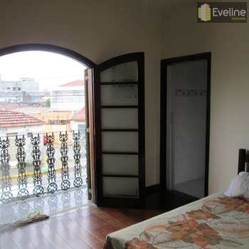 Sobrado em Mogi das Cruzes, bairro Vila Mogilar