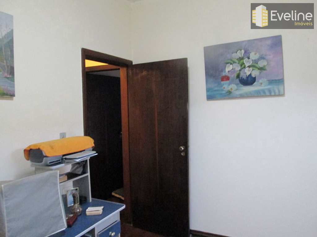 Sobrado em Mogi das Cruzes, no bairro Vila Mogilar