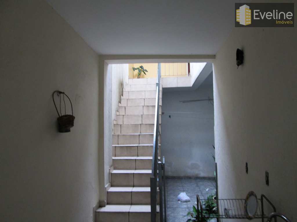 Sobrado em Mogi das Cruzes, no bairro Vila Mogilar