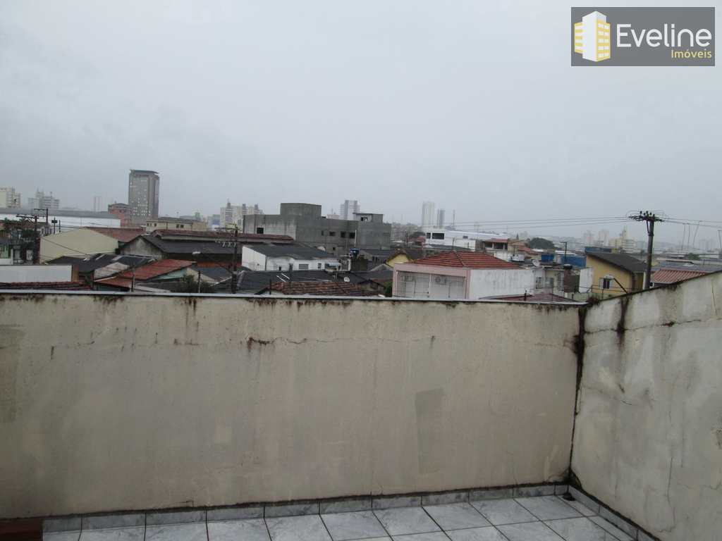 Sobrado em Mogi das Cruzes, no bairro Vila Mogilar