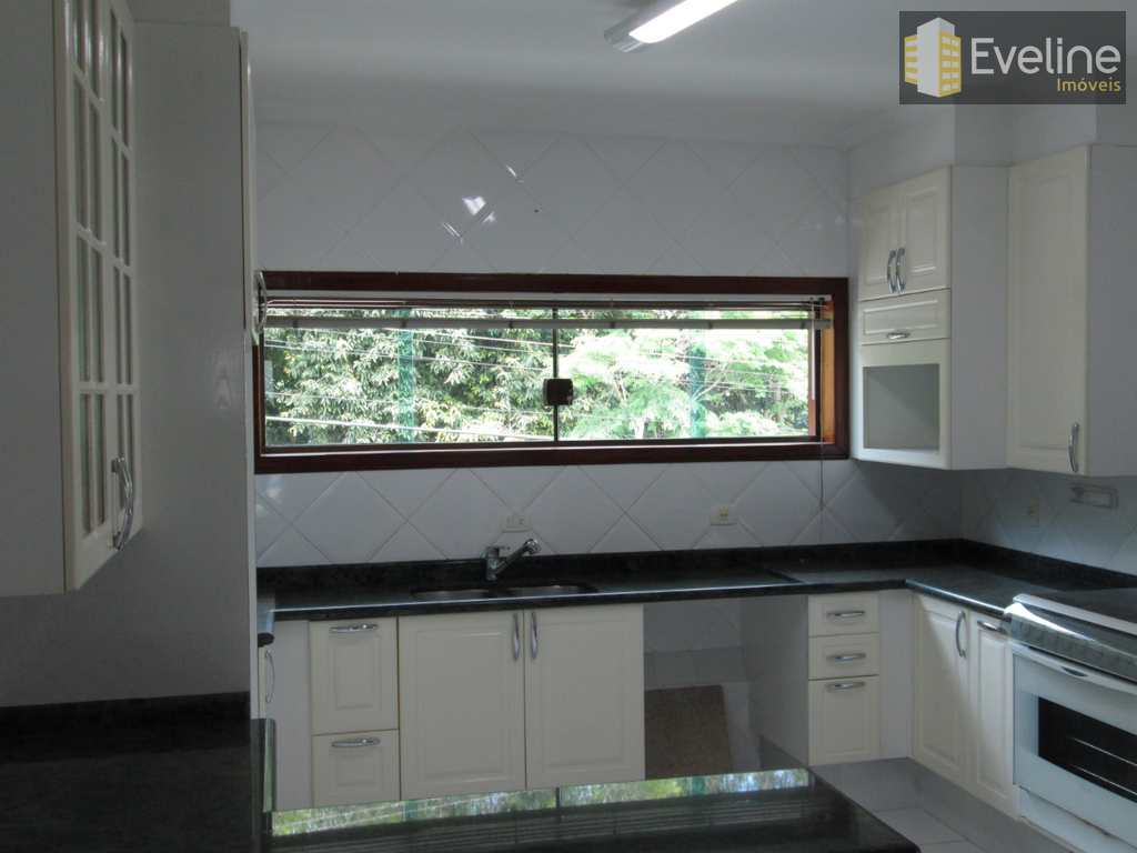 Casa de Condomínio em Mogi das Cruzes, no bairro Vila Oliveira