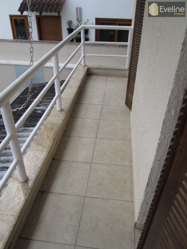 Casa de Condomínio em Mogi das Cruzes, no bairro Vila Oliveira