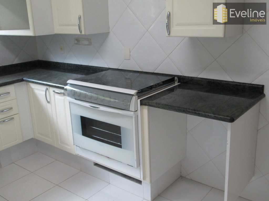 Casa de Condomínio em Mogi das Cruzes, no bairro Vila Oliveira