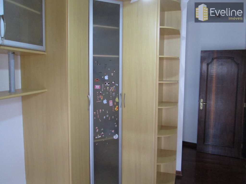 Casa de Condomínio em Mogi das Cruzes, no bairro Vila Oliveira