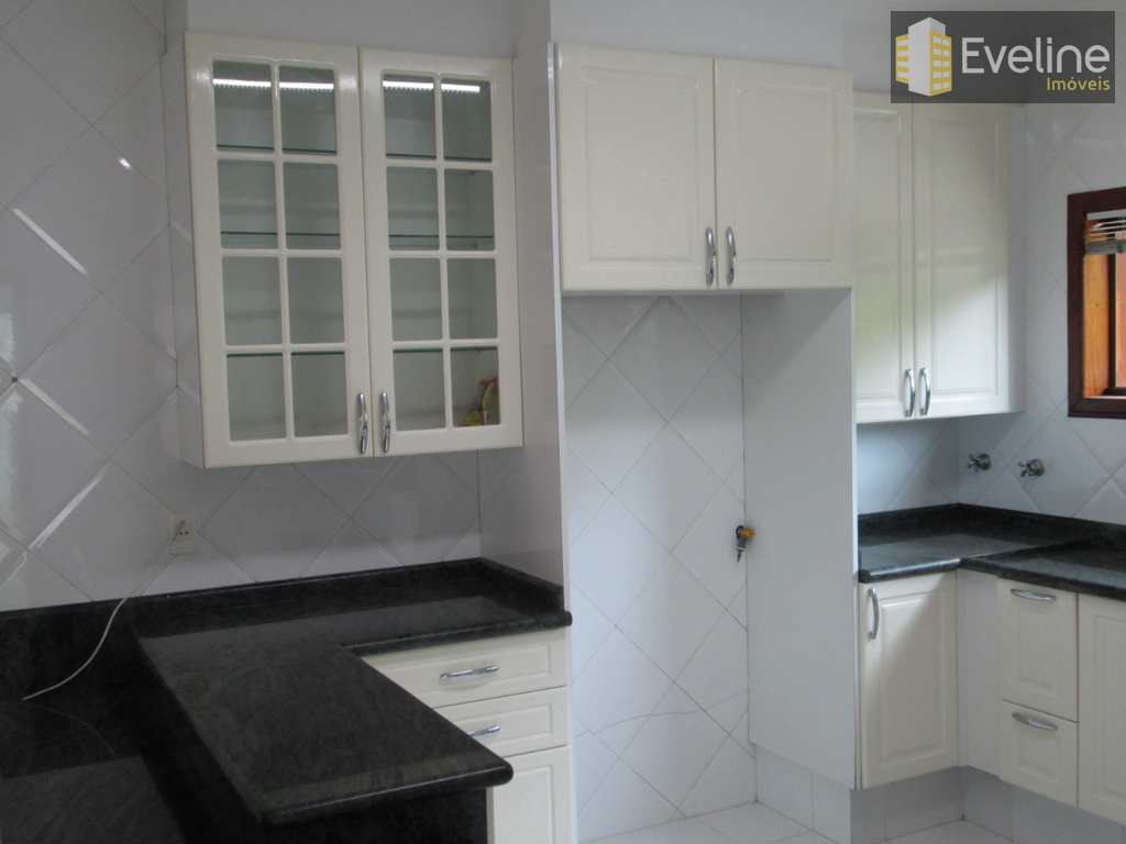 Casa de Condomínio em Mogi das Cruzes, no bairro Vila Oliveira
