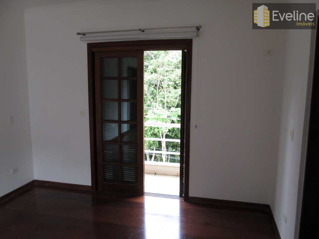 Casa de Condomínio em Mogi das Cruzes, no bairro Vila Oliveira