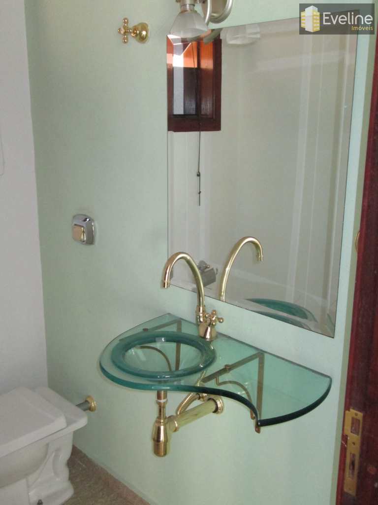 Casa de Condomínio em Mogi das Cruzes, no bairro Vila Oliveira