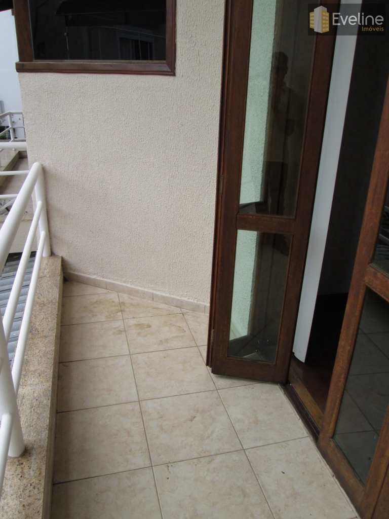 Casa de Condomínio em Mogi das Cruzes, no bairro Vila Oliveira