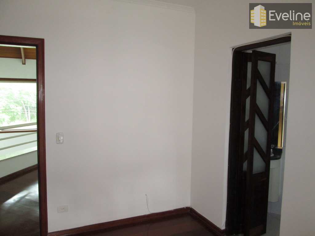 Casa de Condomínio em Mogi das Cruzes, no bairro Vila Oliveira